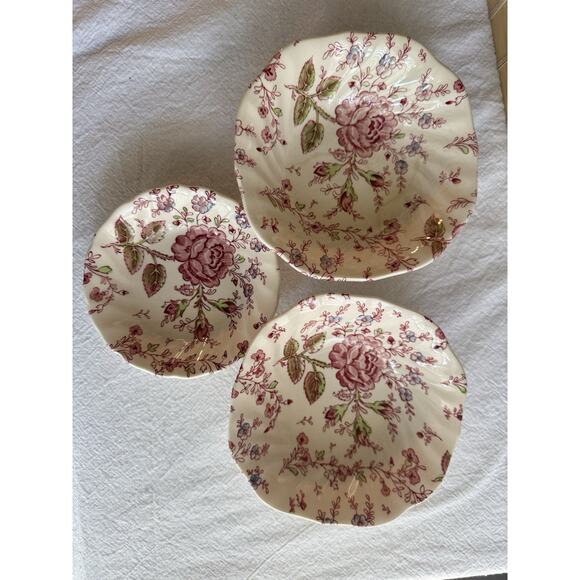 Johnson Bros. Rose Chintz Square Cereal Bowls, 6.25", 1 fruit bowl, black stamp - Picture 2 of 3